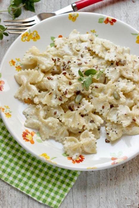 farfalle al pesto aromatico