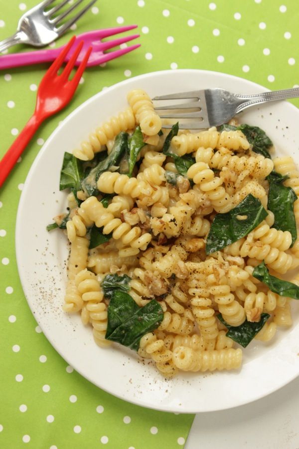 pasta noci , stracchino pecorino e spinaci