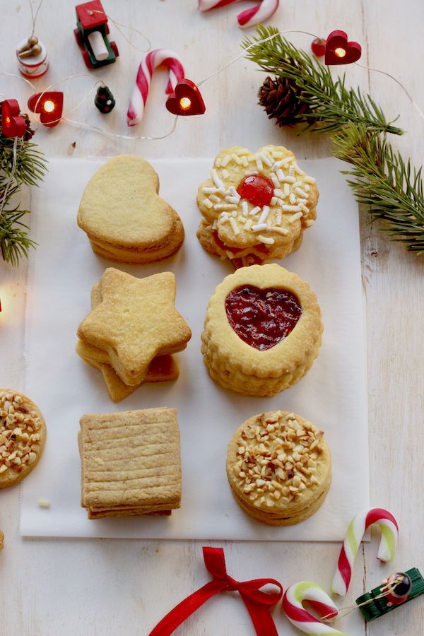 biscotti di pasta frolla natalizi