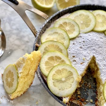 Torta soffice con crema al limone in padella