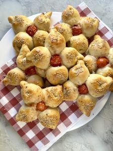 Fiori soffici di pane ripieni