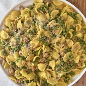 orecchiette salsiccia piselli con zafferanojpeg
