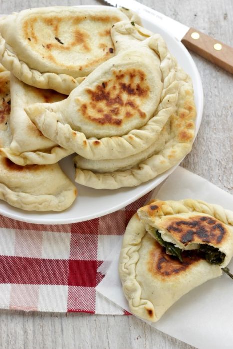 calzoni in padella con spinaci e primosale